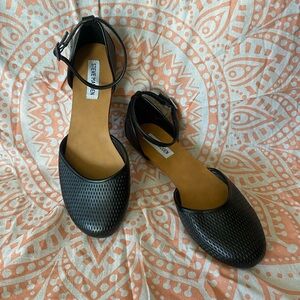 Steve Madden Sandals